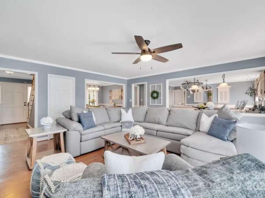 10 High Meadows Drive, Candler, NC 28715.  MLS# CAR4237613, YatesRealty ID 3601. 