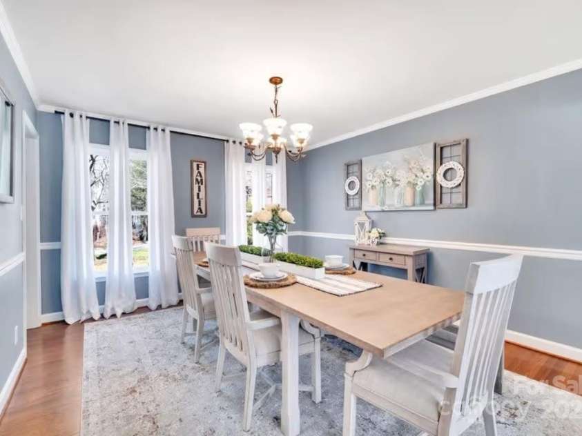 10 High Meadows Drive, Candler, NC 28715.  MLS# CAR4237613, YatesRealty ID 3601. 