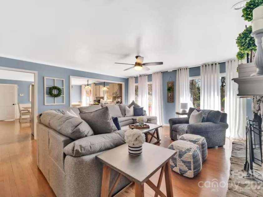 10 High Meadows Drive, Candler, NC 28715.  MLS# CAR4237613, YatesRealty ID 3601. 
