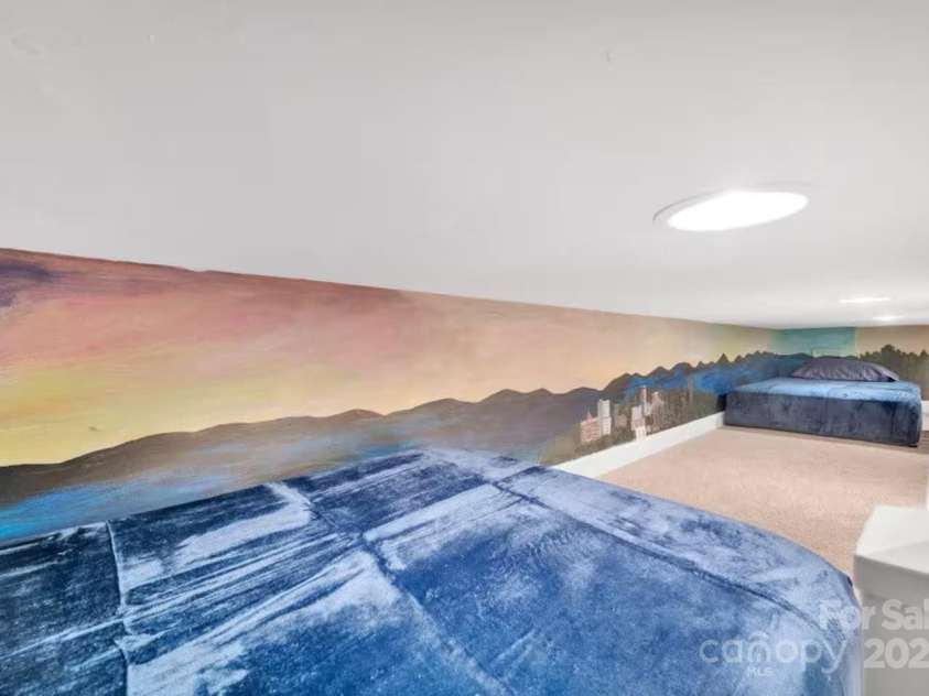 10 High Meadows Drive, Candler, NC 28715.  MLS# CAR4237613, YatesRealty ID 3601. 