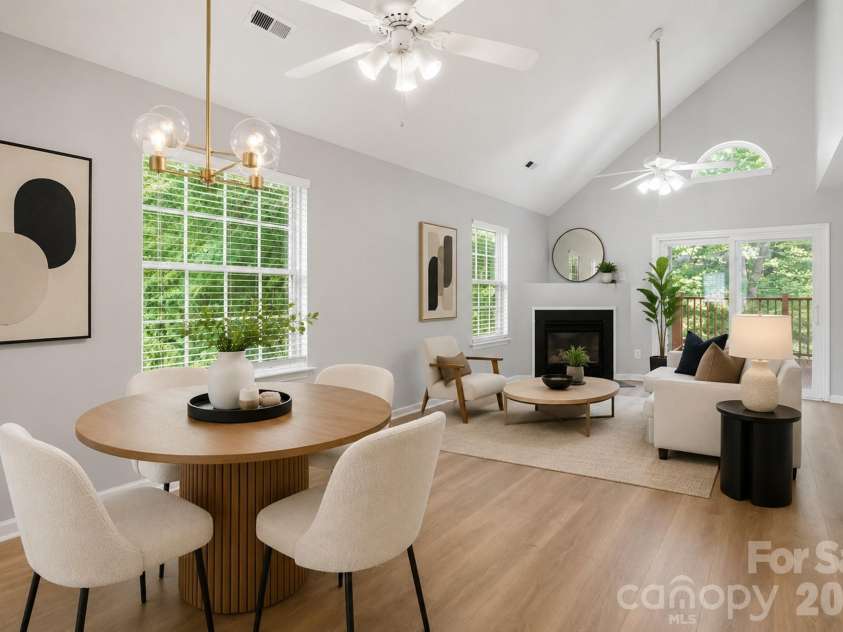 932 Heritage Parkway, Fort Mill, SC 29715.  MLS# CAR4401644, YatesRealty ID 36010. Beautiful Layout with Master Down