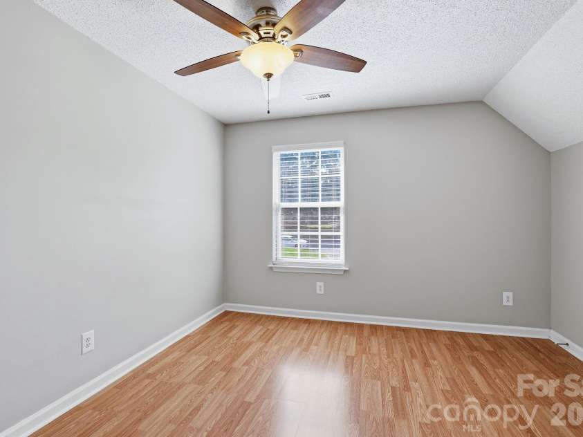 932 Heritage Parkway, Fort Mill, SC 29715.  MLS# CAR4401644, YatesRealty ID 36010. Spacious Bedroom 2