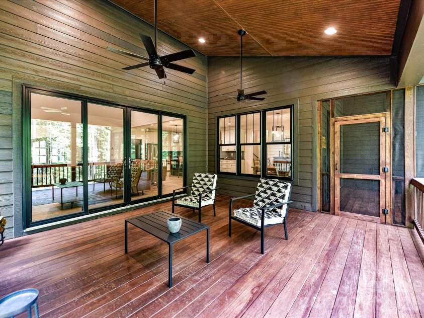 1215 Pine Forest Drive, Lancaster, SC 29720.  MLS# CAR4398929, YatesRealty ID 36013. 