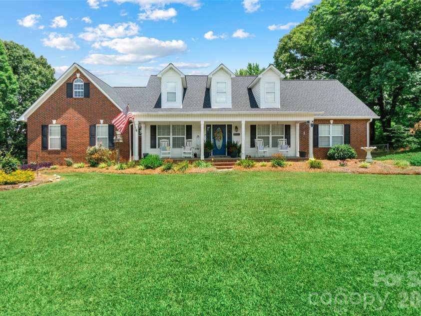 5851 Flat Creek Road, Lancaster, SC 29720.  MLS# CAR4397544, YatesRealty ID 36014. 
