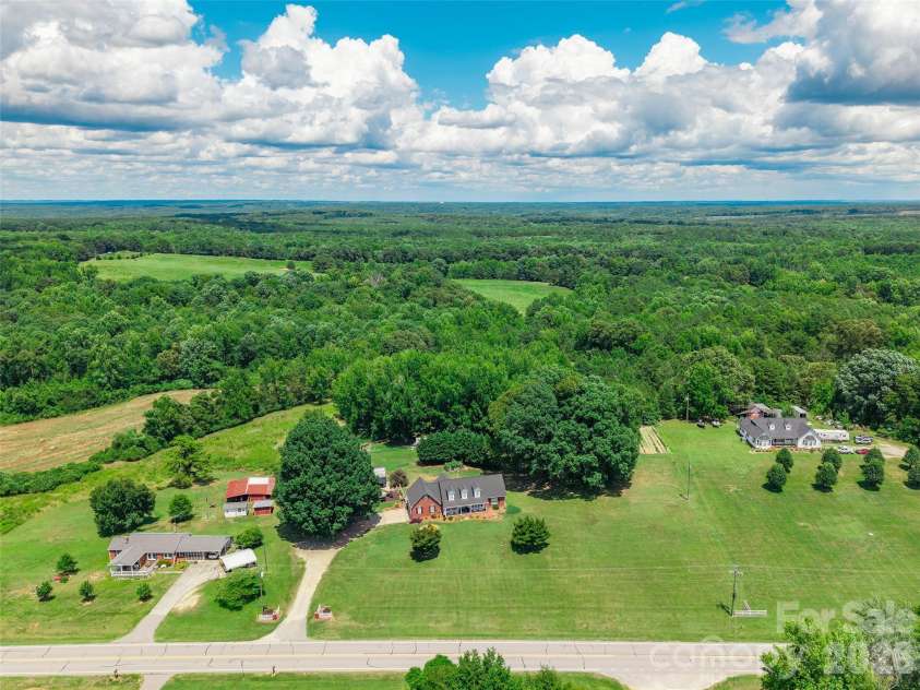 5851 Flat Creek Road, Lancaster, SC 29720.  MLS# CAR4397544, YatesRealty ID 36014. 