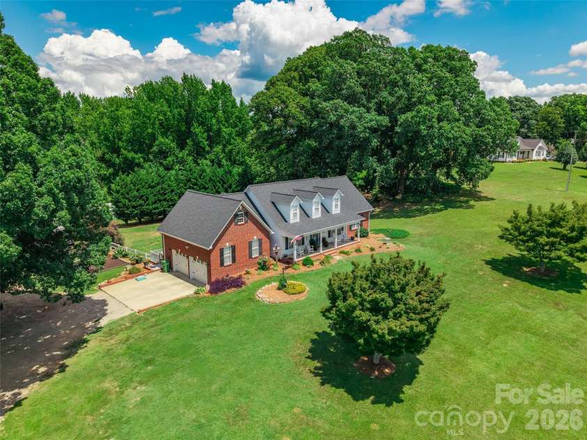 5851 Flat Creek Road, Lancaster, SC 29720.  MLS# CAR4397544, YatesRealty ID 36014. 