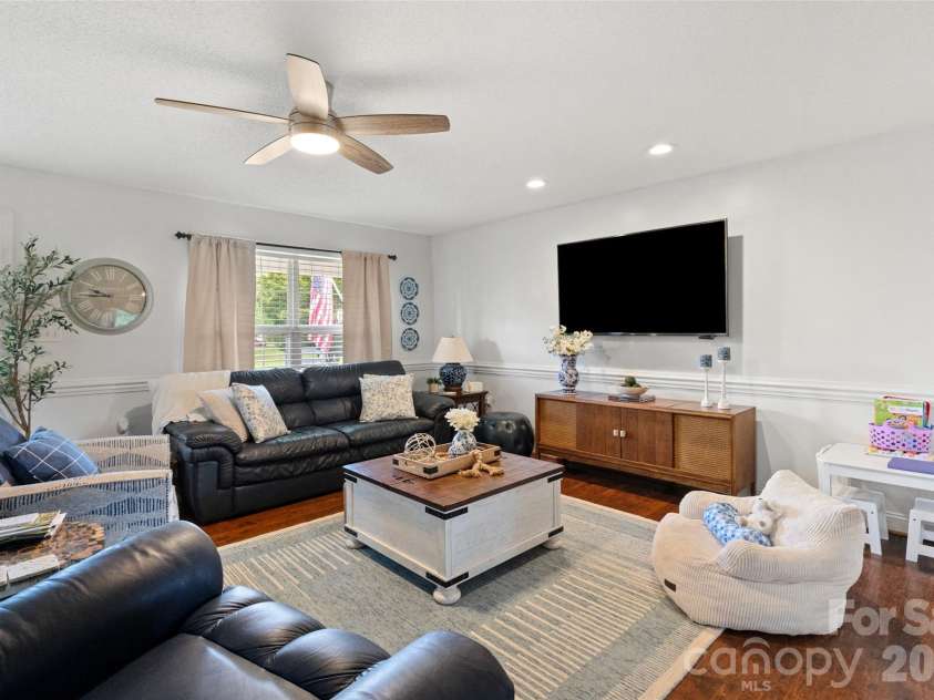 5851 Flat Creek Road, Lancaster, SC 29720.  MLS# CAR4397544, YatesRealty ID 36014. 