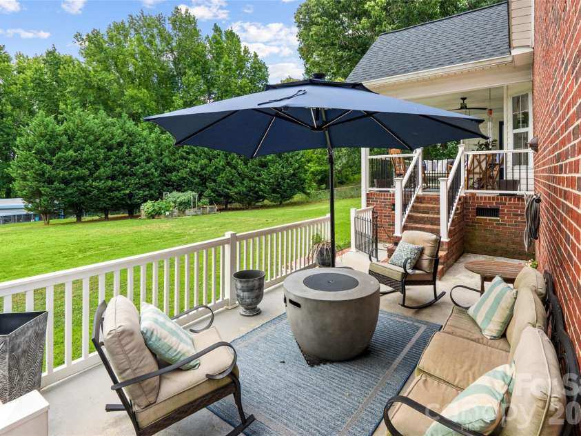 5851 Flat Creek Road, Lancaster, SC 29720.  MLS# CAR4397544, YatesRealty ID 36014. 