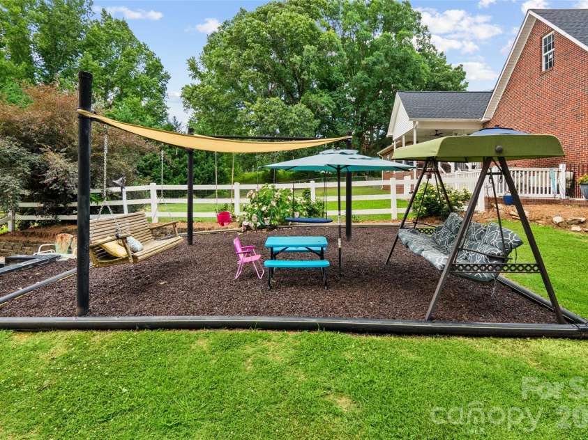 5851 Flat Creek Road, Lancaster, SC 29720.  MLS# CAR4397544, YatesRealty ID 36014. 