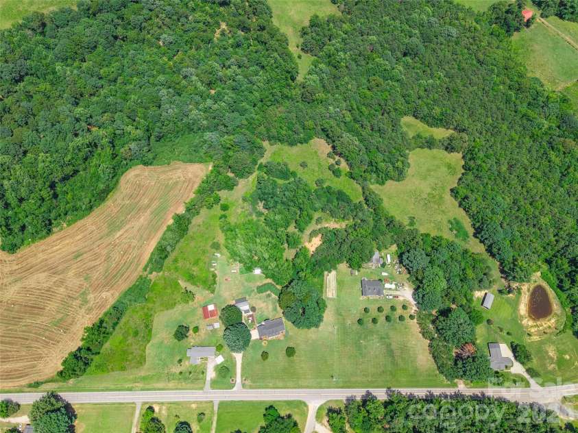 5851 Flat Creek Road, Lancaster, SC 29720.  MLS# CAR4397544, YatesRealty ID 36014. 