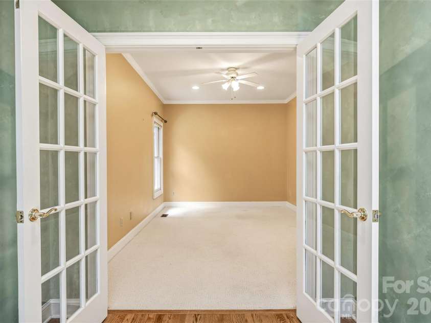 200 Teaberry Lane, Hendersonville, NC 28739.  MLS# CAR4399670, YatesRealty ID 36016. Private Office / Study