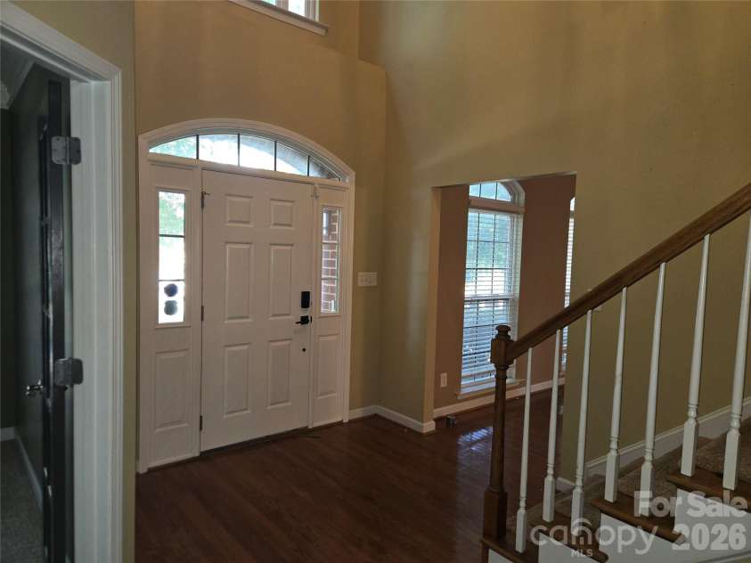 6301 Crown Hill Drive, Charlotte, NC 28227.  MLS# CAR4402579, YatesRealty ID 36017. 