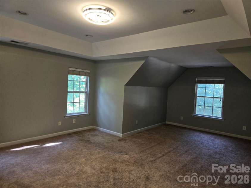 6301 Crown Hill Drive, Charlotte, NC 28227.  MLS# CAR4402579, YatesRealty ID 36017. 