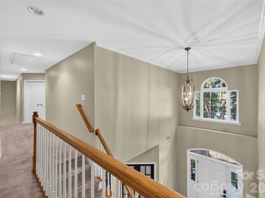 6301 Crown Hill Drive, Charlotte, NC 28227.  MLS# CAR4402579, YatesRealty ID 36017. 