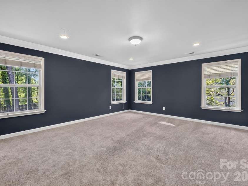 6301 Crown Hill Drive, Charlotte, NC 28227.  MLS# CAR4402579, YatesRealty ID 36017. 