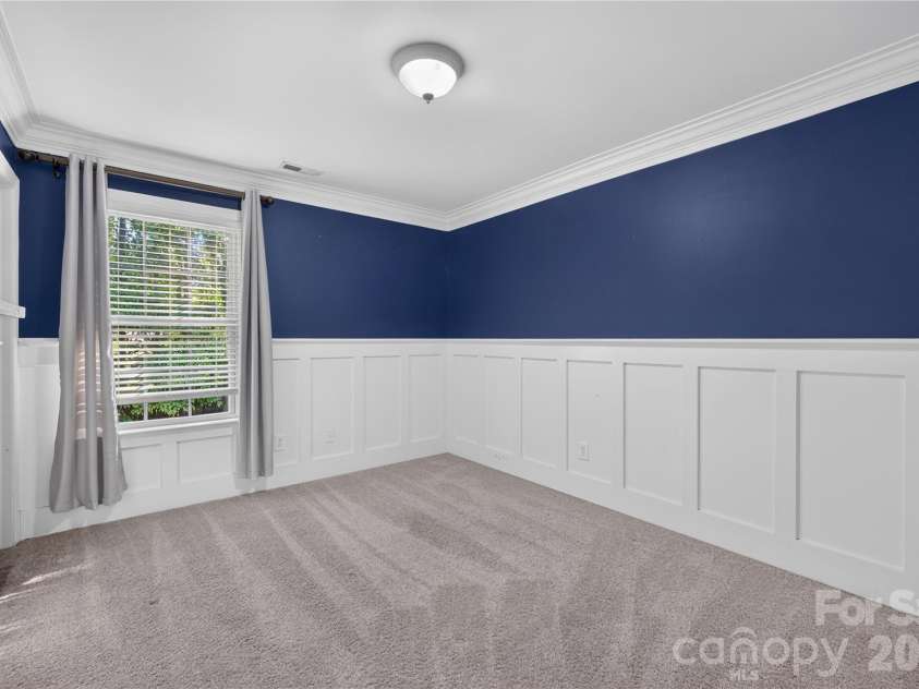 6301 Crown Hill Drive, Charlotte, NC 28227.  MLS# CAR4402579, YatesRealty ID 36017. 