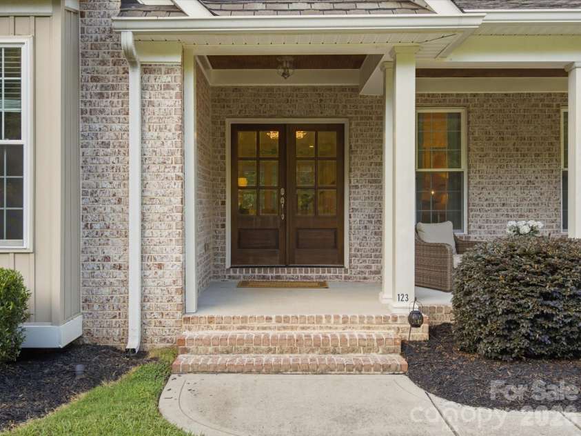 123 Ll Harwell Road, Gastonia, NC 28056.  MLS# CAR4401878, YatesRealty ID 36018. 