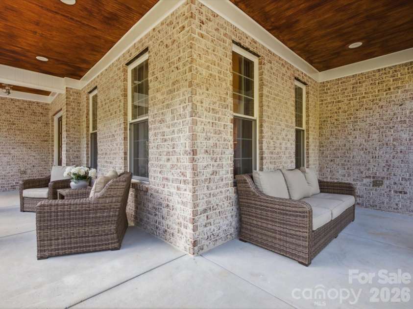 123 Ll Harwell Road, Gastonia, NC 28056.  MLS# CAR4401878, YatesRealty ID 36018. 