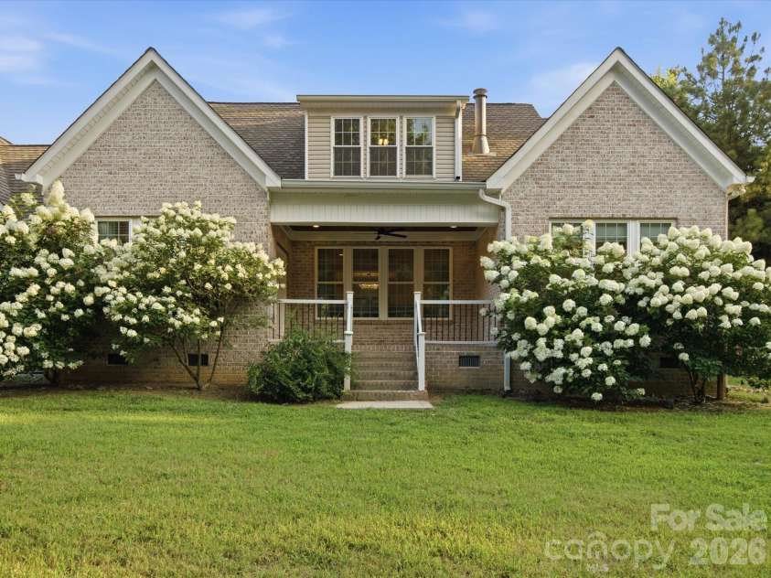 123 Ll Harwell Road, Gastonia, NC 28056.  MLS# CAR4401878, YatesRealty ID 36018. 