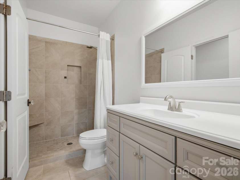 123 Ll Harwell Road, Gastonia, NC 28056.  MLS# CAR4401878, YatesRealty ID 36018. 