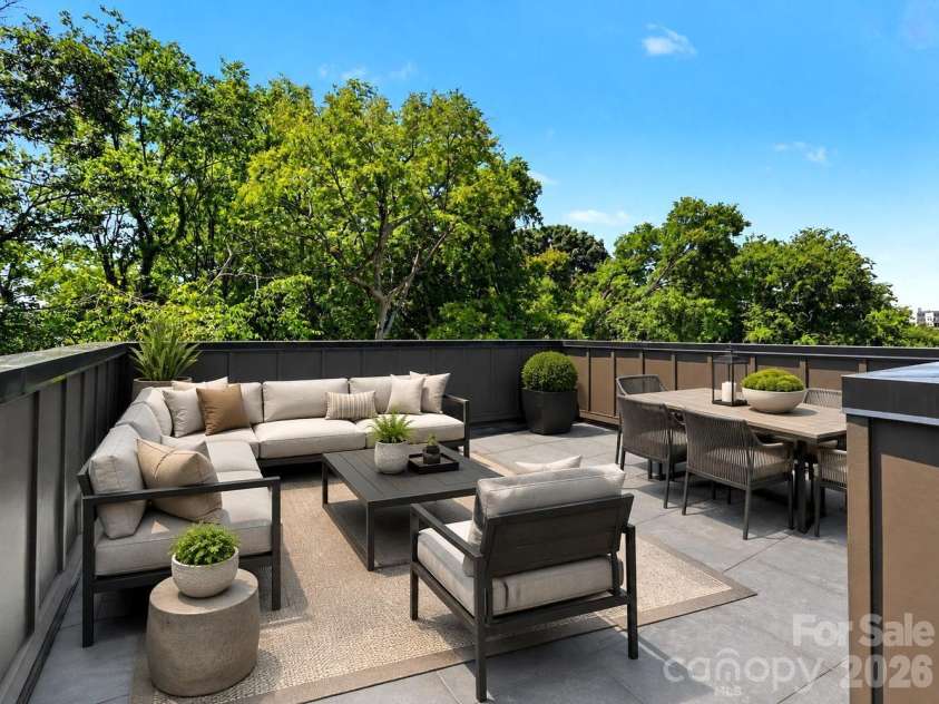 850 Belmont Avenue, Charlotte, NC 28205.  MLS# CAR4362751, YatesRealty ID 36021. Virtually Staged