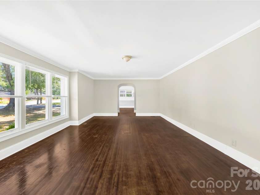 4418 Sharon Amity Road, Charlotte, NC 28205.  MLS# CAR4385812, YatesRealty ID 36023. 