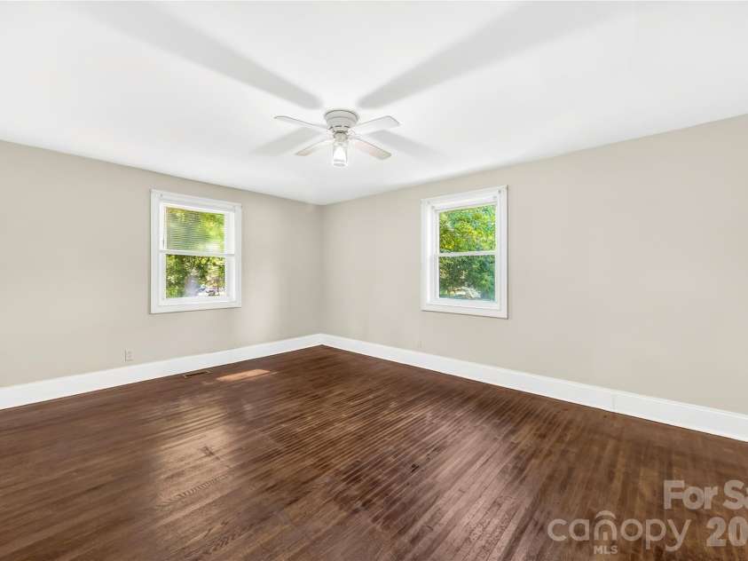 4418 Sharon Amity Road, Charlotte, NC 28205.  MLS# CAR4385812, YatesRealty ID 36023. 