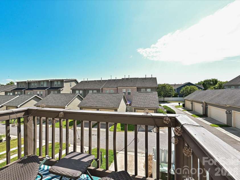 19791 Playwrights Way, Cornelius, NC 28031.  MLS# CAR4388972, YatesRealty ID 36024. Balcony/ Deck