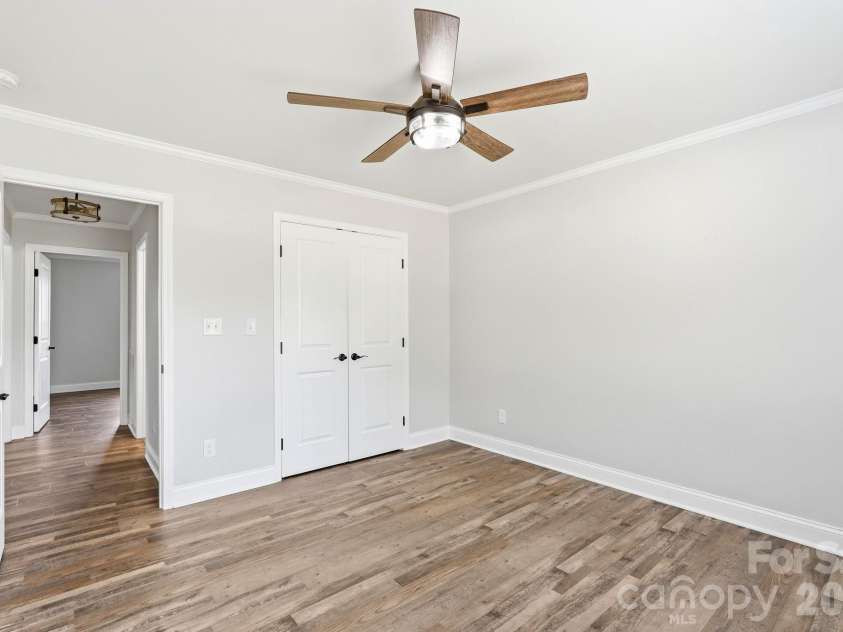 169 Old Brushy Drive, Lexington, NC 27292.  MLS# CAR4393911, YatesRealty ID 36025. 
