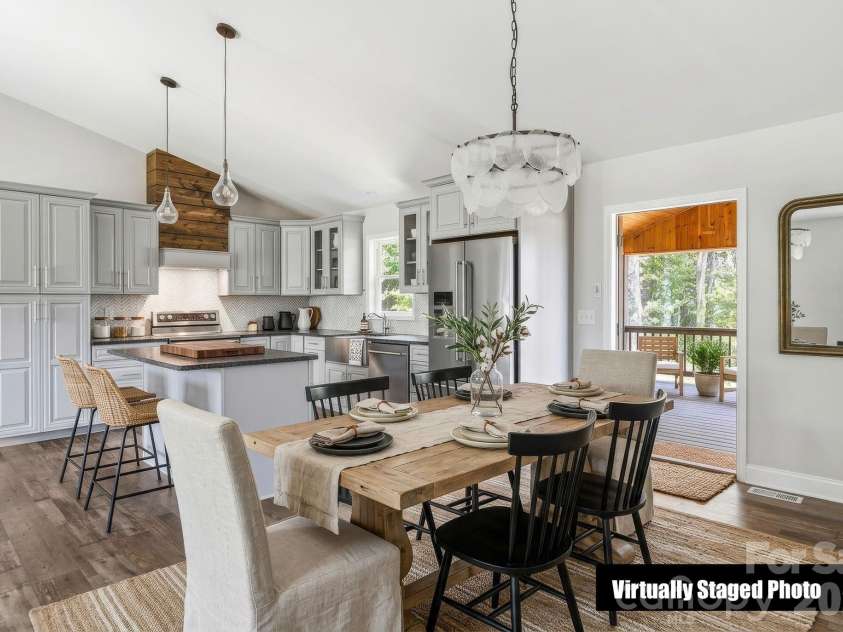 169 Old Brushy Drive, Lexington, NC 27292.  MLS# CAR4393911, YatesRealty ID 36025. Virtually Staged