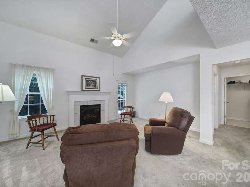 2441 Marett Boulevard, Rock Hill, SC 29732.  MLS# CAR4392431, YatesRealty ID 36026. 