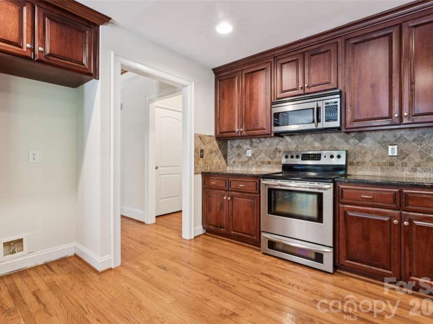 9517 Truelight Church Road, Charlotte, NC 28227.  MLS# CAR4398488, YatesRealty ID 36028. 