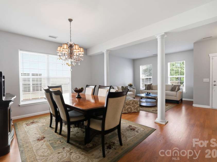 5214 Coffeeberry Lane, Charlotte, NC 28227.  MLS# CAR4398838, YatesRealty ID 36029. 