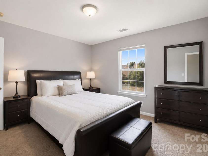 5214 Coffeeberry Lane, Charlotte, NC 28227.  MLS# CAR4398838, YatesRealty ID 36029. 