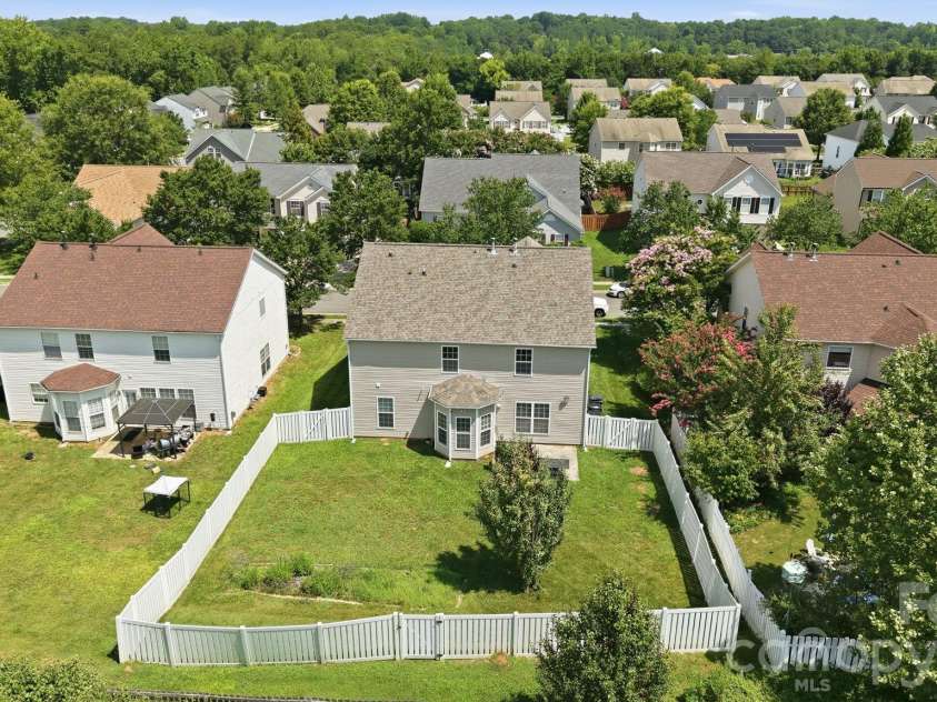 5214 Coffeeberry Lane, Charlotte, NC 28227.  MLS# CAR4398838, YatesRealty ID 36029. 