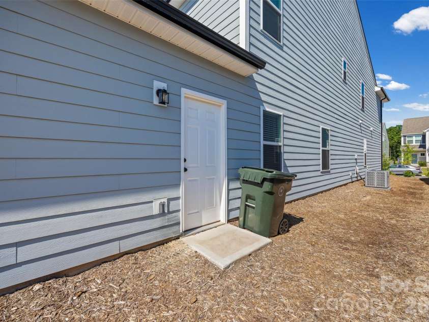 677 Candela Court, York, SC 29745.  MLS# CAR4401251, YatesRealty ID 36033. 