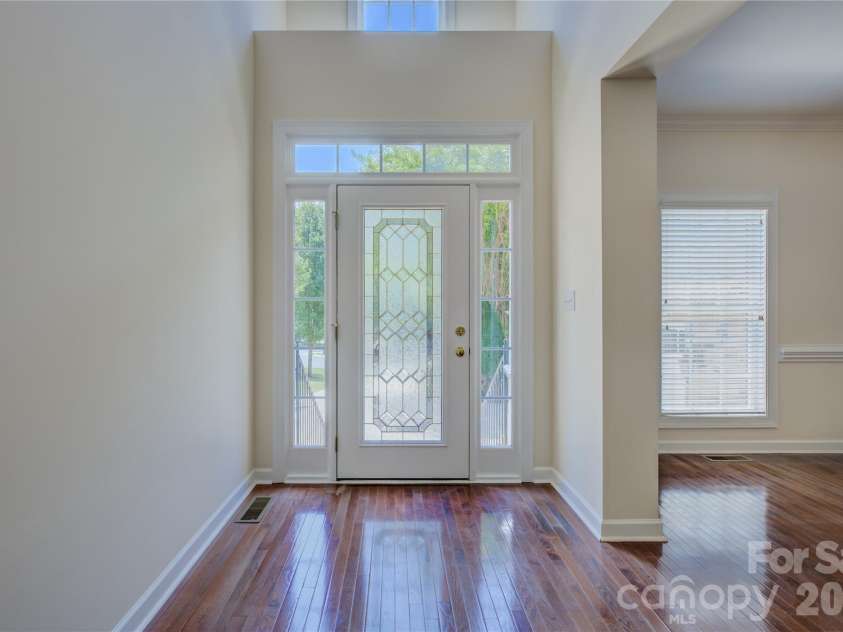 14125 Montecastillo Place, Charlotte, NC 28278.  MLS# CAR4394148, YatesRealty ID 36035. 
