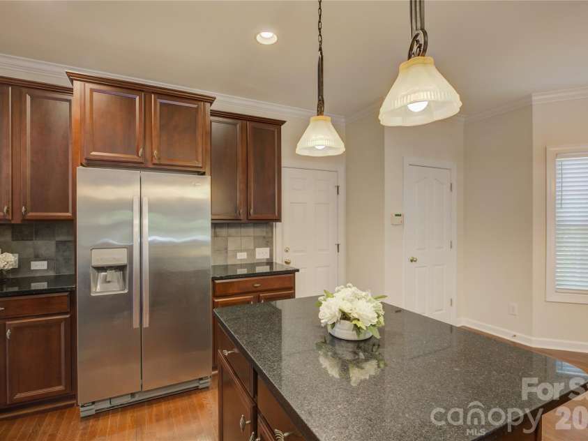 14125 Montecastillo Place, Charlotte, NC 28278.  MLS# CAR4394148, YatesRealty ID 36035. 