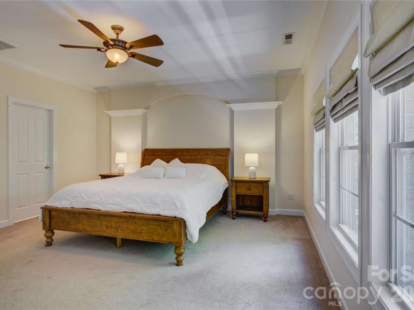 14125 Montecastillo Place, Charlotte, NC 28278.  MLS# CAR4394148, YatesRealty ID 36035. 