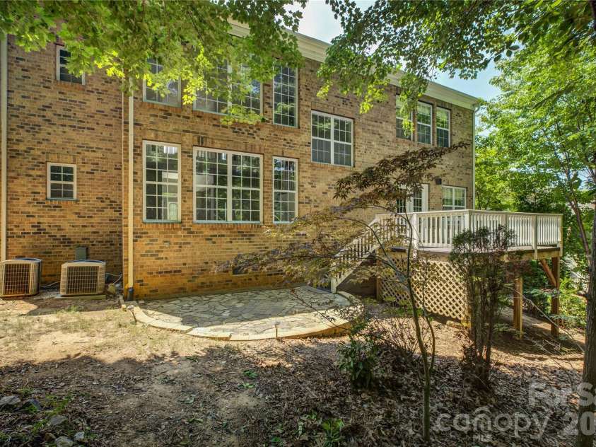 14125 Montecastillo Place, Charlotte, NC 28278.  MLS# CAR4394148, YatesRealty ID 36035. 