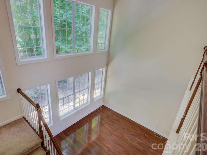 14125 Montecastillo Place, Charlotte, NC 28278.  MLS# CAR4394148, YatesRealty ID 36035. Stunning 2-story.