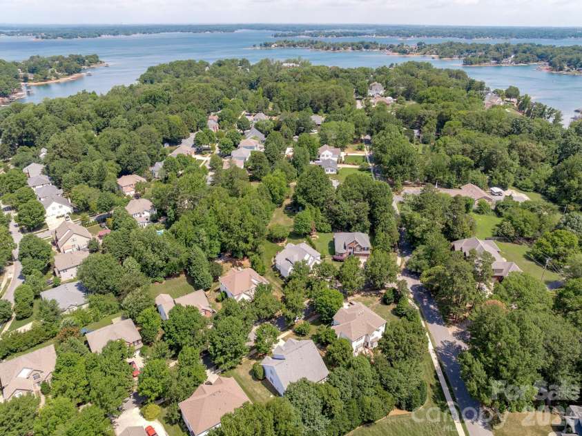 20307 Southshore Drive, Cornelius, NC 28031.  MLS# CAR4395285, YatesRealty ID 36036. Aerial of neighborhood and Lake Norman