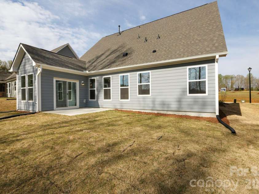 109 Spring Hollow, Mill Spring, NC 28756.  MLS# CAR4402762, YatesRealty ID 36038. 