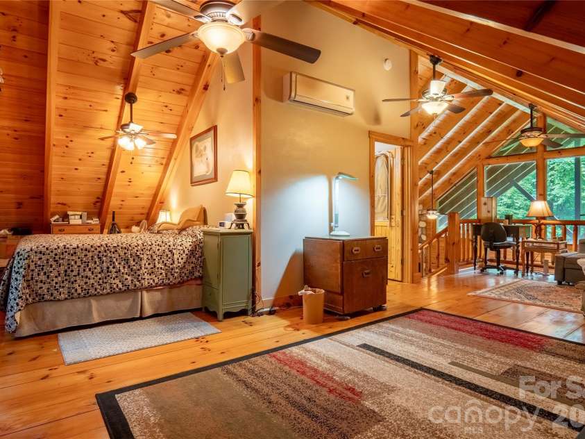 700 Howard Drive, Lake Lure, NC 28746.  MLS# CAR4396697, YatesRealty ID 36039. 