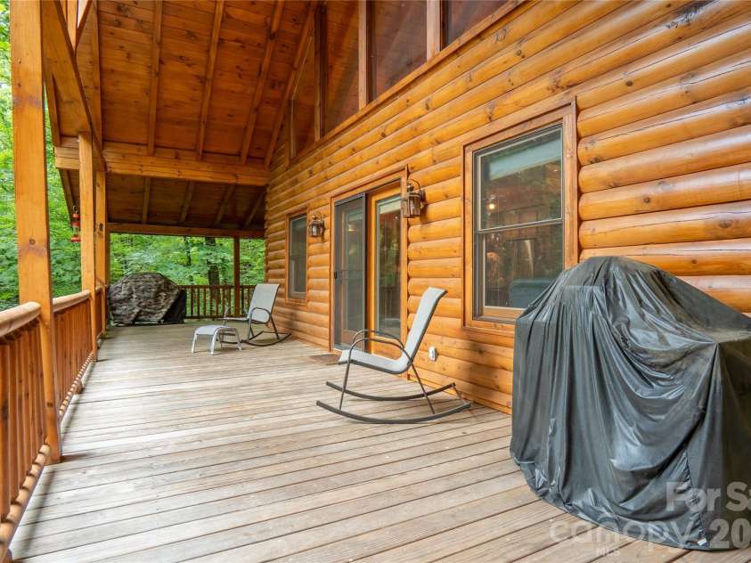 700 Howard Drive, Lake Lure, NC 28746.  MLS# CAR4396697, YatesRealty ID 36039. 