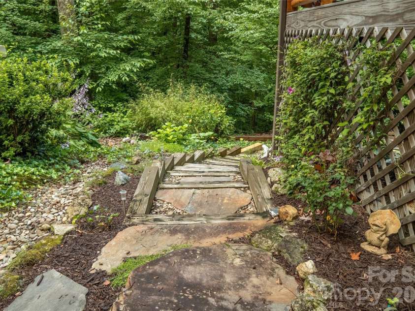 700 Howard Drive, Lake Lure, NC 28746.  MLS# CAR4396697, YatesRealty ID 36039. 