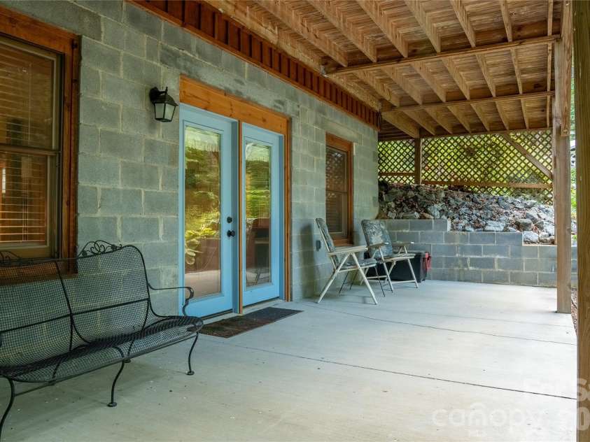 700 Howard Drive, Lake Lure, NC 28746.  MLS# CAR4396697, YatesRealty ID 36039. 