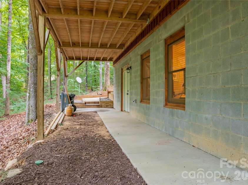 700 Howard Drive, Lake Lure, NC 28746.  MLS# CAR4396697, YatesRealty ID 36039. 