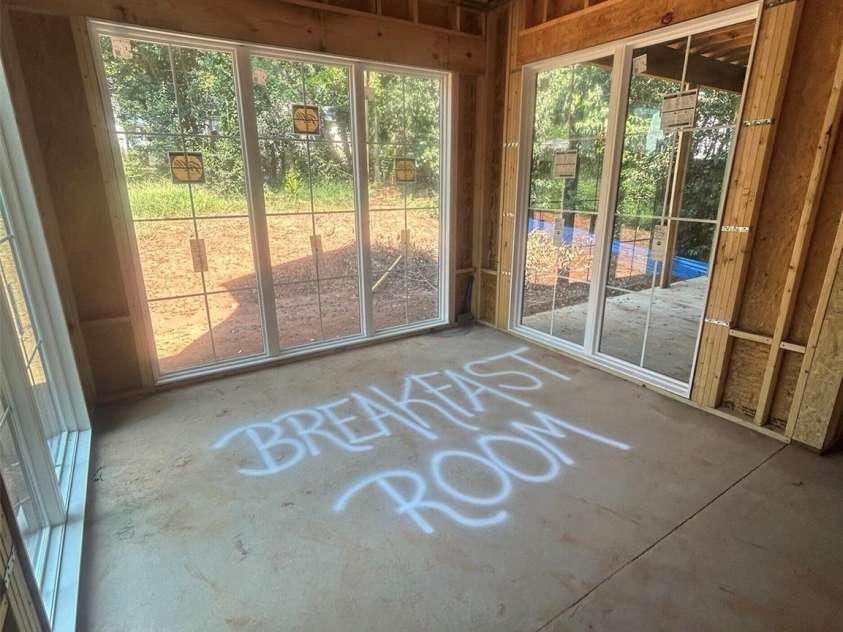 4616 General Pershing Drive, Charlotte, NC 28209.  MLS# CAR4321573, YatesRealty ID 3604. 