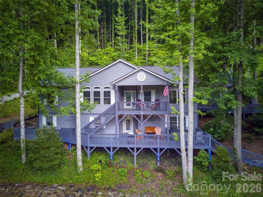 7 Higel Lane, Maggie Valley, NC 28751.  MLS# CAR4400794, YatesRealty ID 36040. 